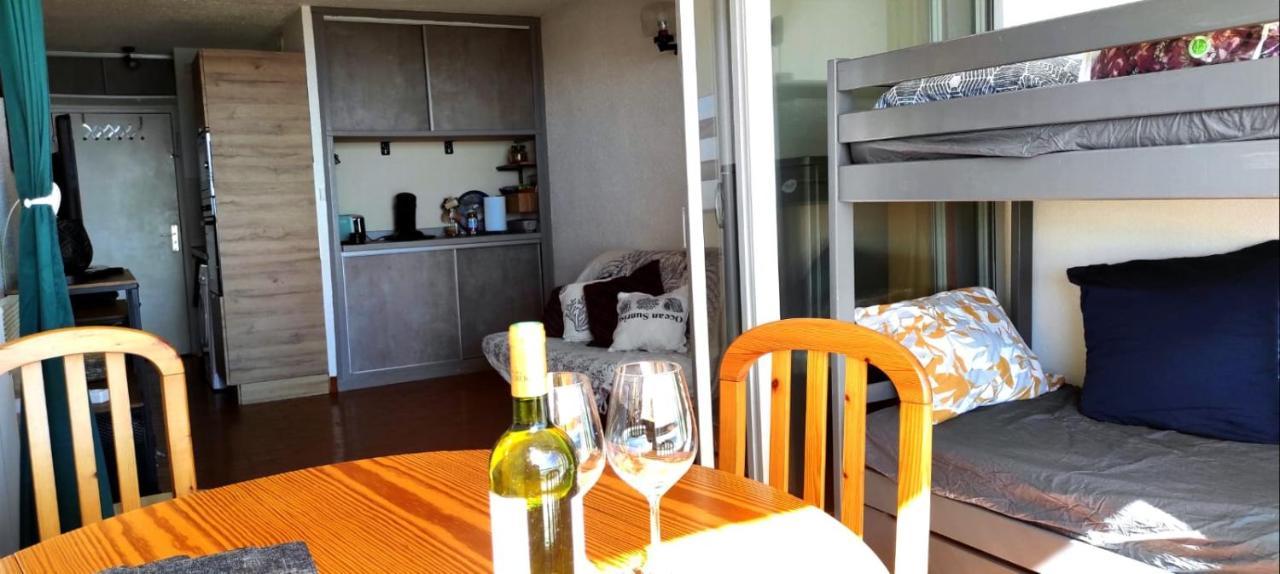 Appartement De Vacances - Splendide Vue Sur Mer, Parking Prive Le Barcares Bagian luar foto